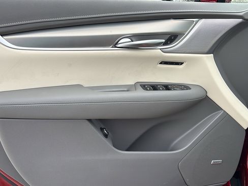 New 2026 Cadillac XT5 Premium Luxury w/ Driver Assist Package image 10