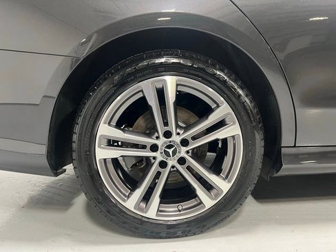 Used 2023 Mercedes-Benz E 350 4MATIC Sedan image 15