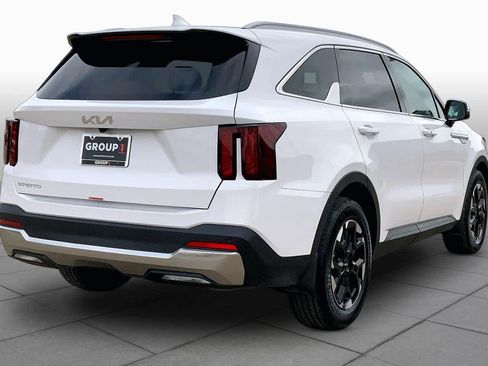Certified 2026 Kia Sorento S w/ S Panoramic Sunroof Package FWD image 26
