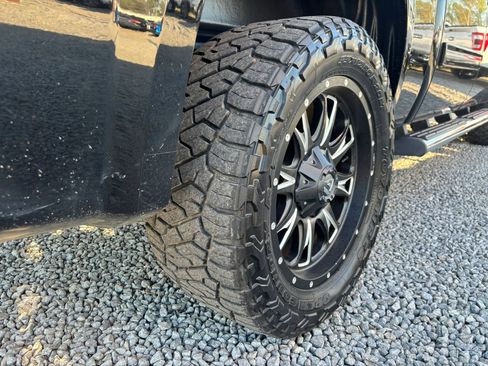 Used 2011 GMC Sierra 1500 SLT w/ Max Trailering Pack image 10