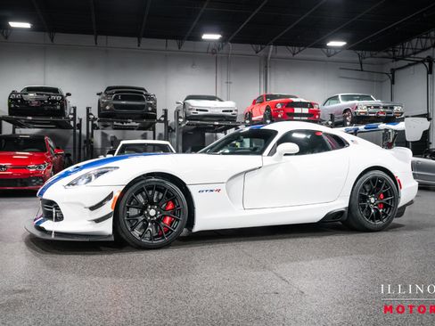 Used 2017 Dodge Viper GTC w/ ACR Package RWD image 1