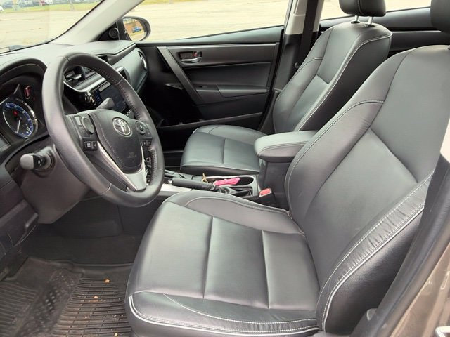 Used 2019 Toyota Corolla XLE w/ Body Protection Package FWD image 6