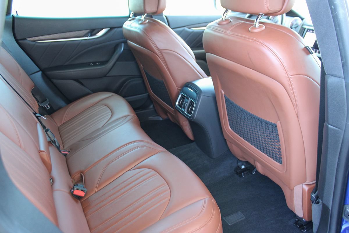 Used 2023 Maserati Levante GT AWD/4WD image 23