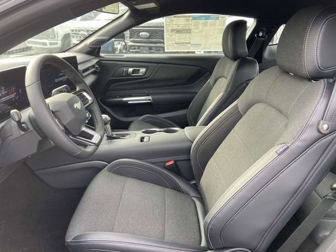 New 2025 Ford Mustang Coupe image 7