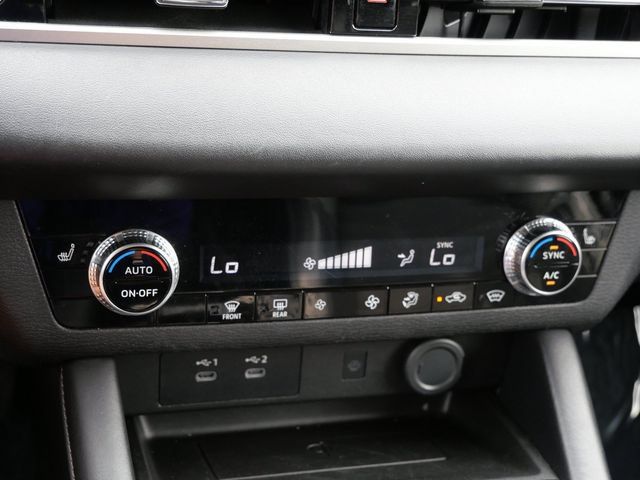Used 2025 Mitsubishi Outlander SE AWD/4WD image 23