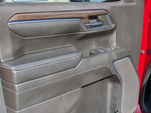 Used 2024 Chevrolet Silverado 1500 LT Trail Boss w/ Protection Package image 14