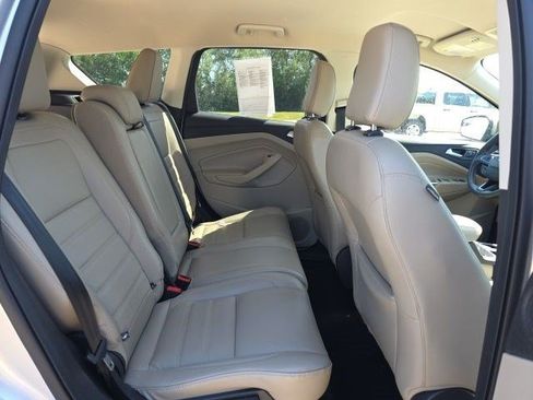 Used 2019 Ford Escape Titanium AWD/4WD image 12