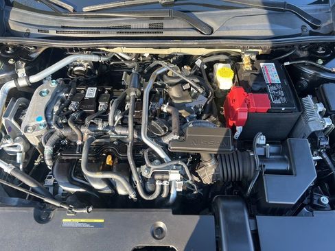 Certified 2022 Nissan Sentra SV image 27