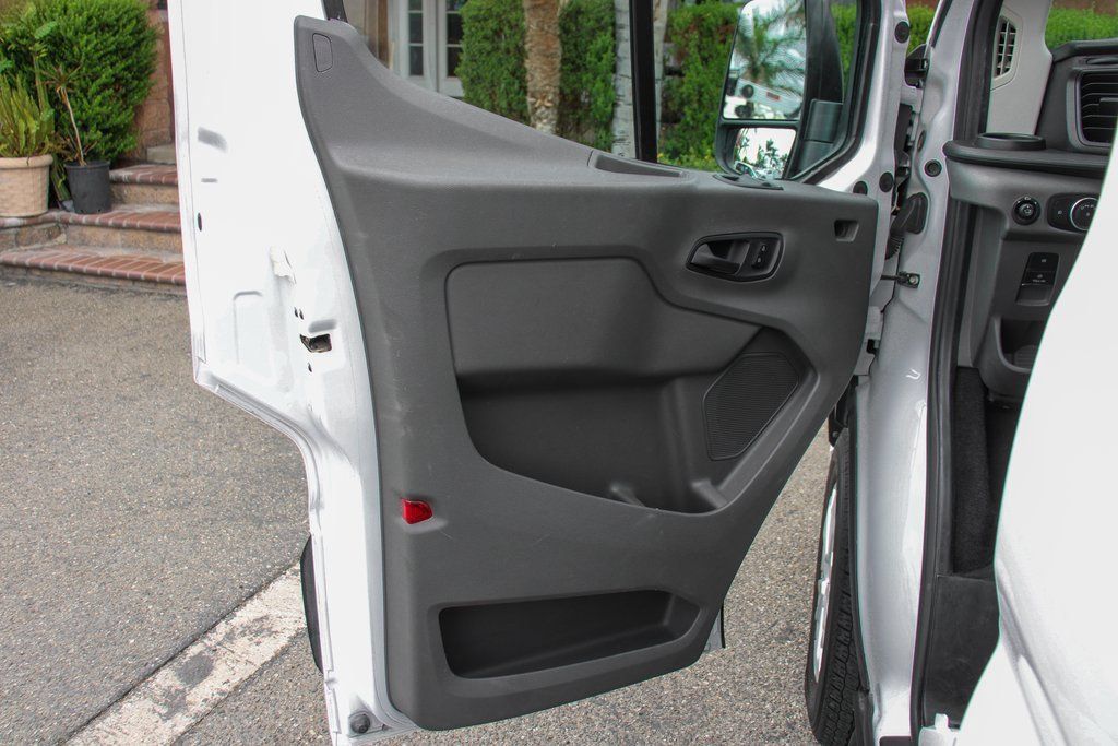 Used 2021 Ford Transit 350 XLT RWD image 17