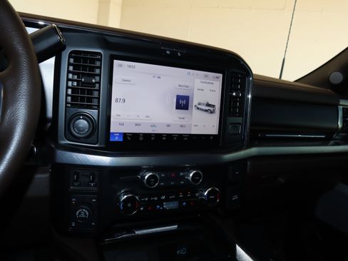 Used 2025 Ford F250 King Ranch w/ Tremor Off-Road Package image 27