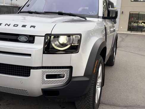Used 2020 Land Rover Defender 110 First Edition image 10