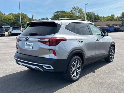 Used 2021 Kia Seltos EX image 25