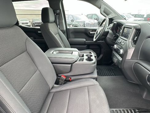 Certified 2025 GMC Sierra 1500 Pro w/ Pro Value Package image 15