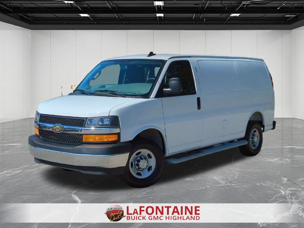 Certified 2025 Chevrolet Express 2500 w/ Driver Convenience Package RWD image 1