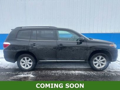 Used 2013 Toyota Highlander SE