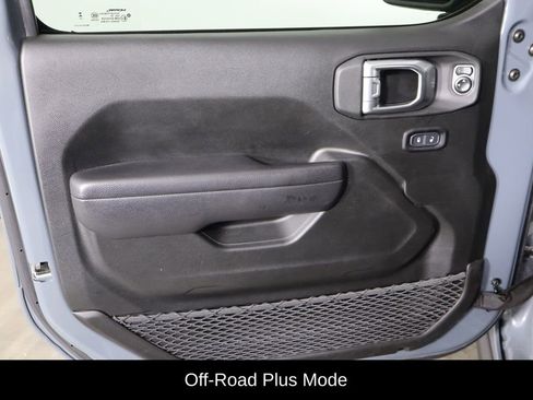 Used 2024 Jeep Wrangler Unlimited AWD/4WD image 19