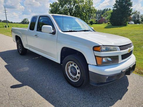 Used 2012 Chevrolet Colorado W/T w/ Power Convenience Package image 4