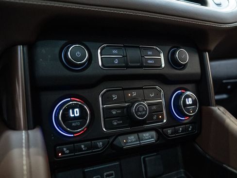 Used 2024 Chevrolet Tahoe High Country w/ Advanced Technology Package AWD/4WD image 29