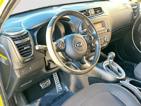 Used 2014 Kia Soul image 9