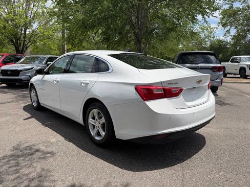 Used 2024 Chevrolet Malibu LS FWD image 4