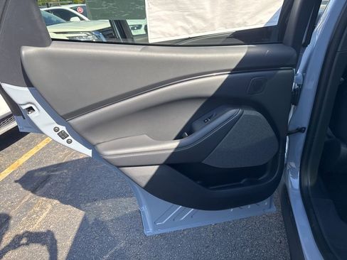 New 2025 Ford Mustang Mach-E Premium image 20