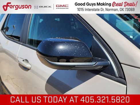 New 2027 GMC Terrain Elevation w/ Black Edition FWD image 11