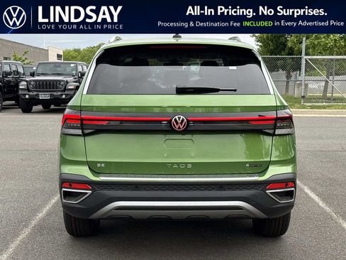 New 2026 Volkswagen Taos SE AWD/4WD image 4