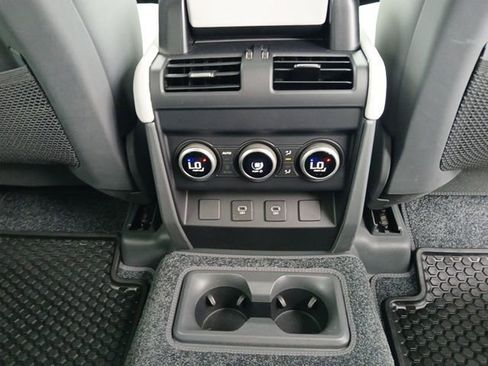 Used 2025 Land Rover Defender 130 X image 14
