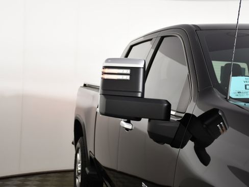 Used 2022 Chevrolet Silverado 2500 LTZ w/ LTZ Premium Package AWD/4WD image 14