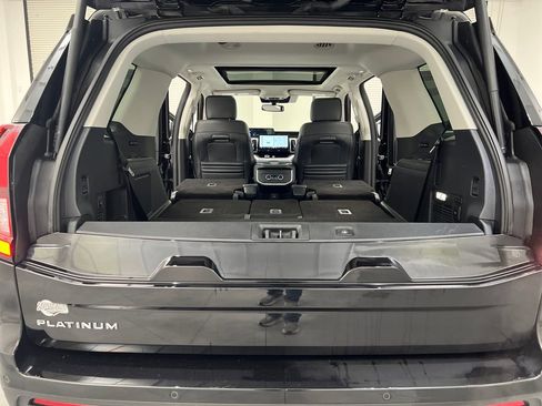 Used 2025 Ford Expedition Platinum AWD/4WD image 49