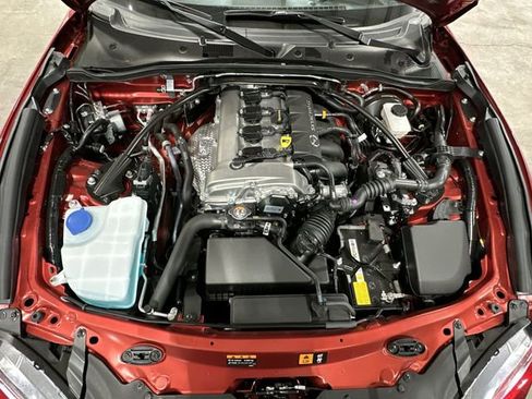 Certified 2025 MAZDA MX-5 Miata Club w/ Weather Package RWD image 21