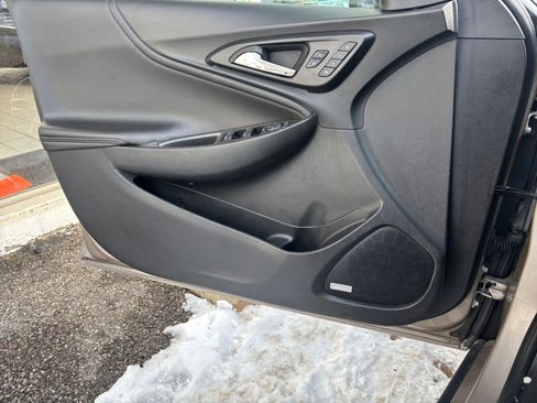 Used 2024 Chevrolet Malibu LT image 20