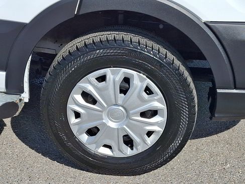 Used 2025 Ford Transit 250 Low Roof w/ Exterior Upgrade Package RWD image 8