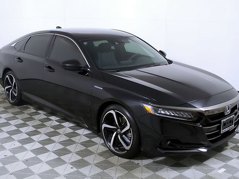 Used 2022 Honda Accord Sport image 6