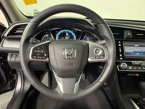 Used 2018 Honda Civic EX image 17