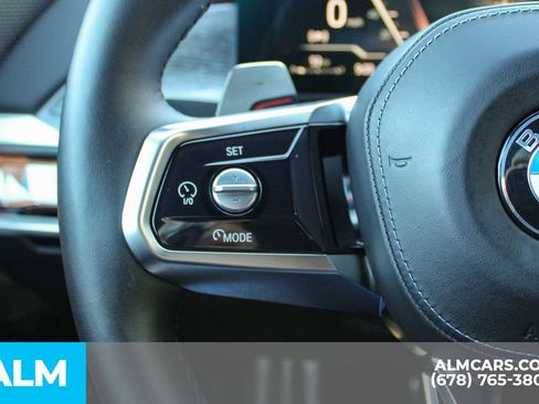 Used 2023 BMW 740i w/ Parking Assistance Package image 27