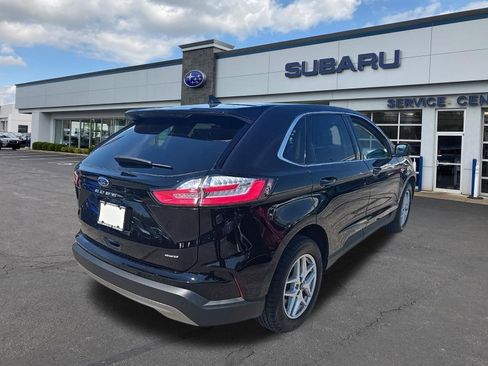 Used 2024 Ford Edge SEL AWD/4WD image 3