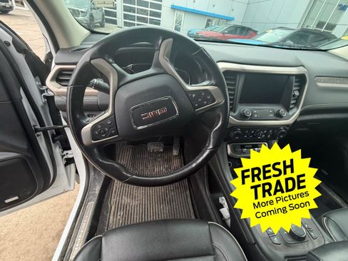 Used 2020 GMC Acadia Denali image 9