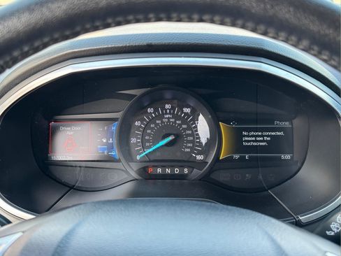 Used 2018 Ford Edge Titanium w/ Equipment Group 301A AWD/4WD image 20