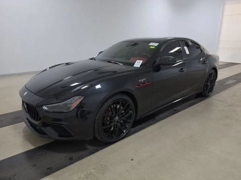 Used 2022 Maserati Ghibli Trofeo RWD image 8