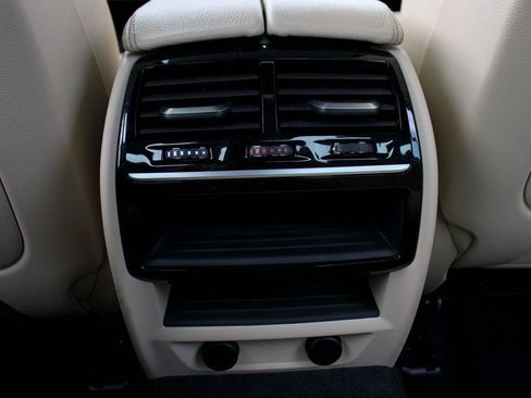 Used 2017 BMW 530i RWD image 36