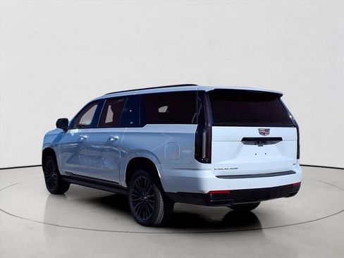 New 2026 Cadillac Escalade ESV Platinum Sport image 2