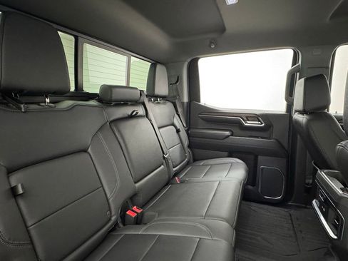 Used 2024 GMC Sierra 1500 SLT w/ SLT Premium Plus Package AWD/4WD image 42