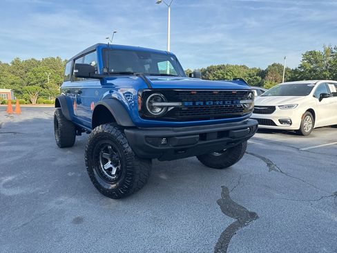 Used 2022 Ford Bronco Wildtrak image 1