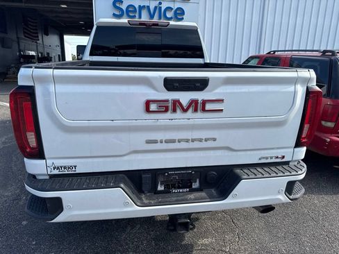 Used 2022 GMC Sierra 2500 AT4 w/ AT4 Premium Plus Package AWD/4WD image 5