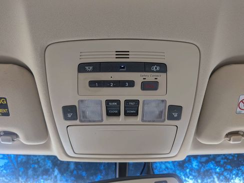 Used 2011 Lexus ES 350 FWD image 21