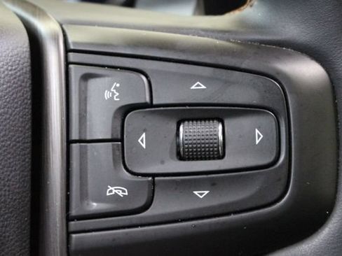 Used 2024 GMC Sierra 1500 AT4 w/ Technology Package AWD/4WD image 16