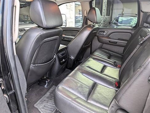 Used 2008 GMC Sierra 2500 SLT AWD/4WD image 25