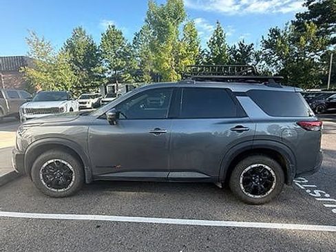 Used 2023 Nissan Pathfinder Rock Creek AWD/4WD image 13