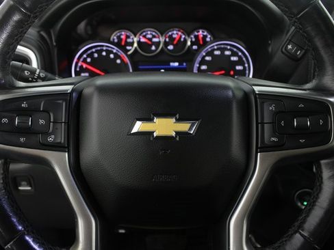Used 2021 Chevrolet Silverado 1500 LT image 12